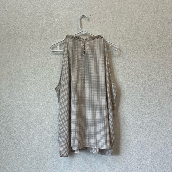 Nanette Lepore Tan Sleeveless Smocked Blouse - Picture 2 of 4